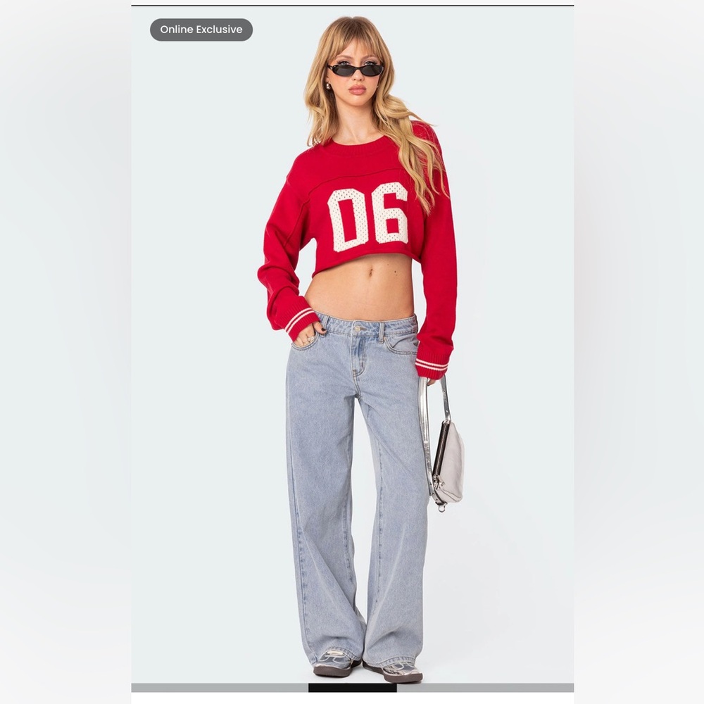Edikted Raelynn Washed Low Rise Jeans